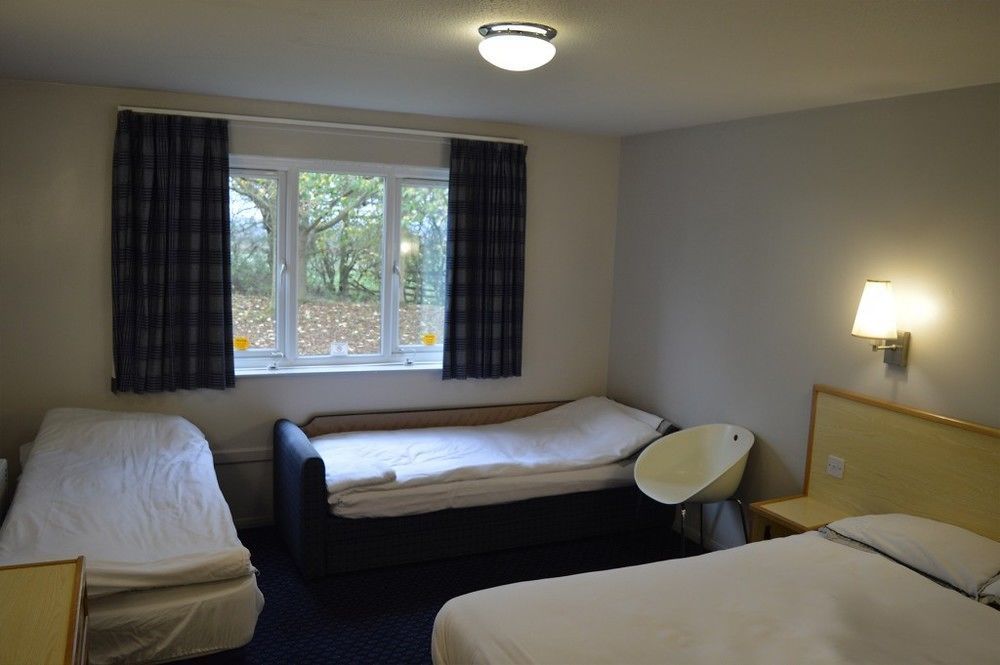 Oyo Sunrise Hotel, A46 N Leicester Трассингтон Экстерьер фото